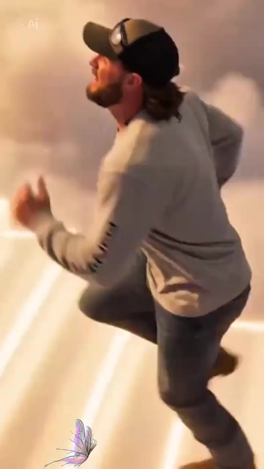 Solo en la escalera